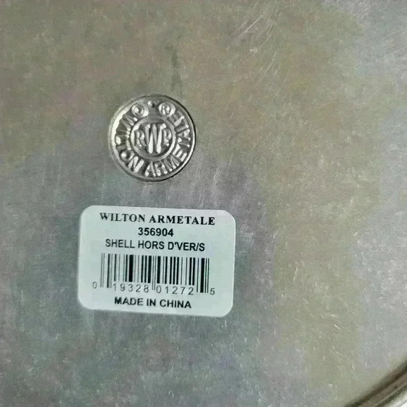 Wilton Armetale- Shell Hors D'vre Dish - Picture 3 of 3